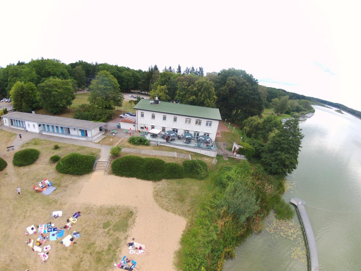 Hotel & Restaurant Haus Am See Locknitz Экстерьер фото